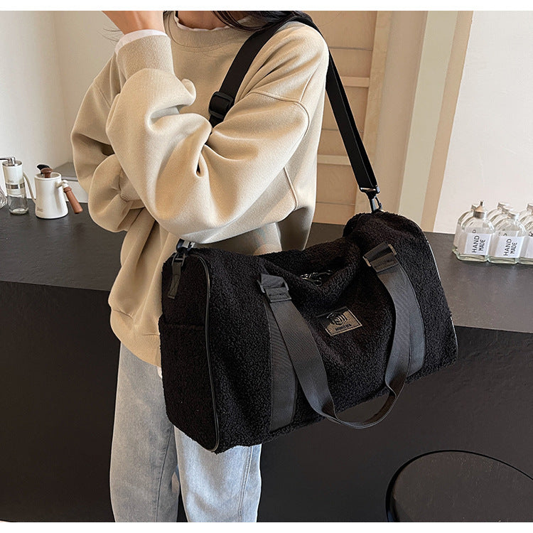 Autumn And Winter New Casual Portable Travel Large Capacity Simple Lambswool Shoulder Crossbody Tote Bag