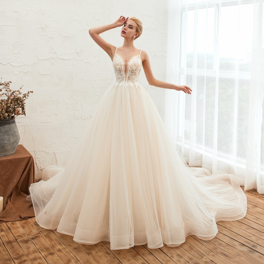 Starry Sky Luxury ig Tail Is Thin Baeakless Dream Master Wedding Dress