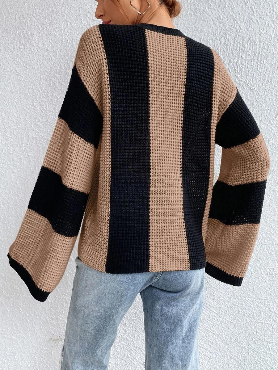 Women's Round Neck Striped Knitted Sweater