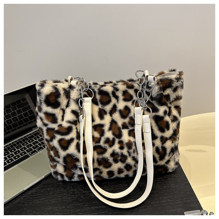 Plush Trend Chain Personalized All-match Simple And Stylish Casual Bag