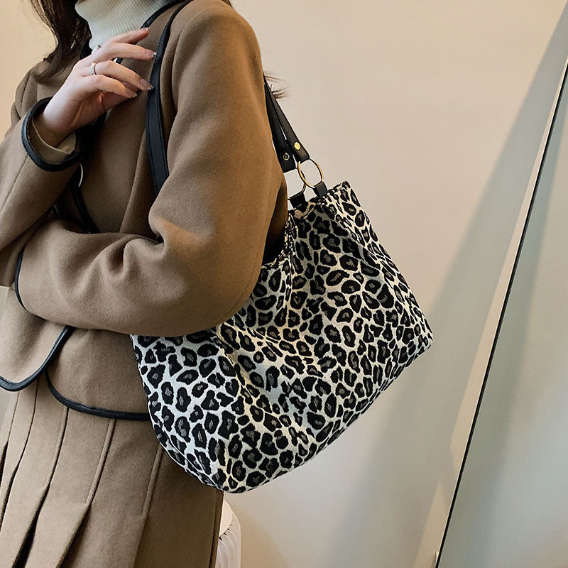 Autumn And Winter Large Capacity Leopard-print Shoulder Bag