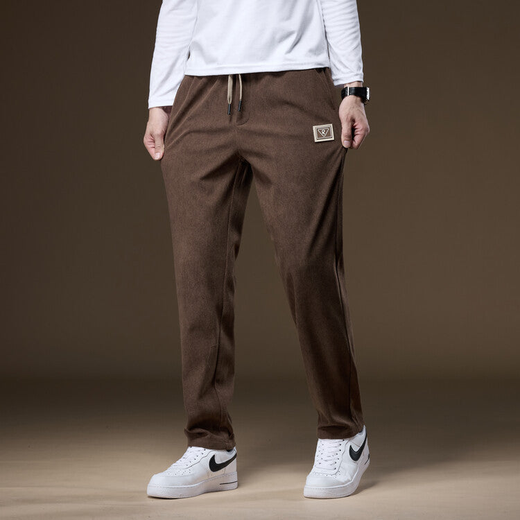 Large Number Of Young And Middle-aged E-Commerce & Business Casual Trousers