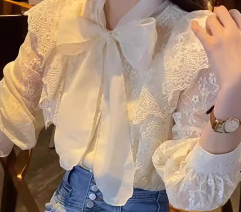 Elegant Bow Long Sleeve Lace Shirt