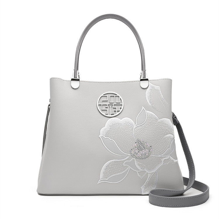 High-end Practical And Atmospheric Handbag As A Gift For Mother