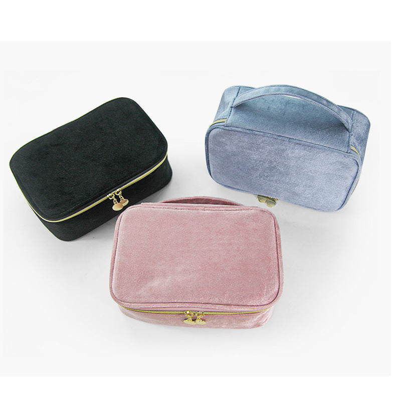 Advanced Multi-functional Portable Fashion Velvet Cosmetic Bag