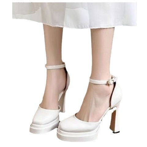 Small-sized Height Increasing Slim Fit High Heels