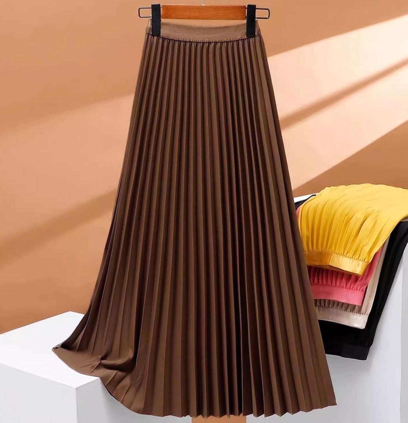 Fashion Women Solid Color Pleated Skirt Female